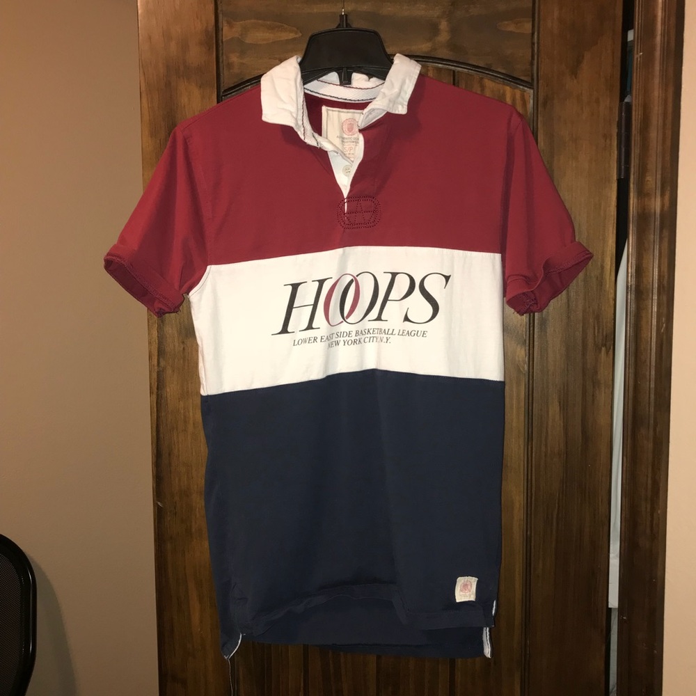Great polo shirt very fashionable!!